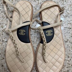 CHANEL Beige Quilted Sandals with Chain Detail